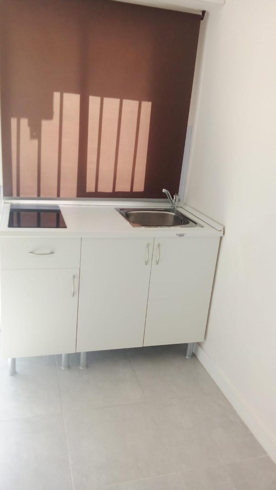 Estudio Encantador Cerca Del Carrefour Rosaleda 1 マラガ エクステリア 写真