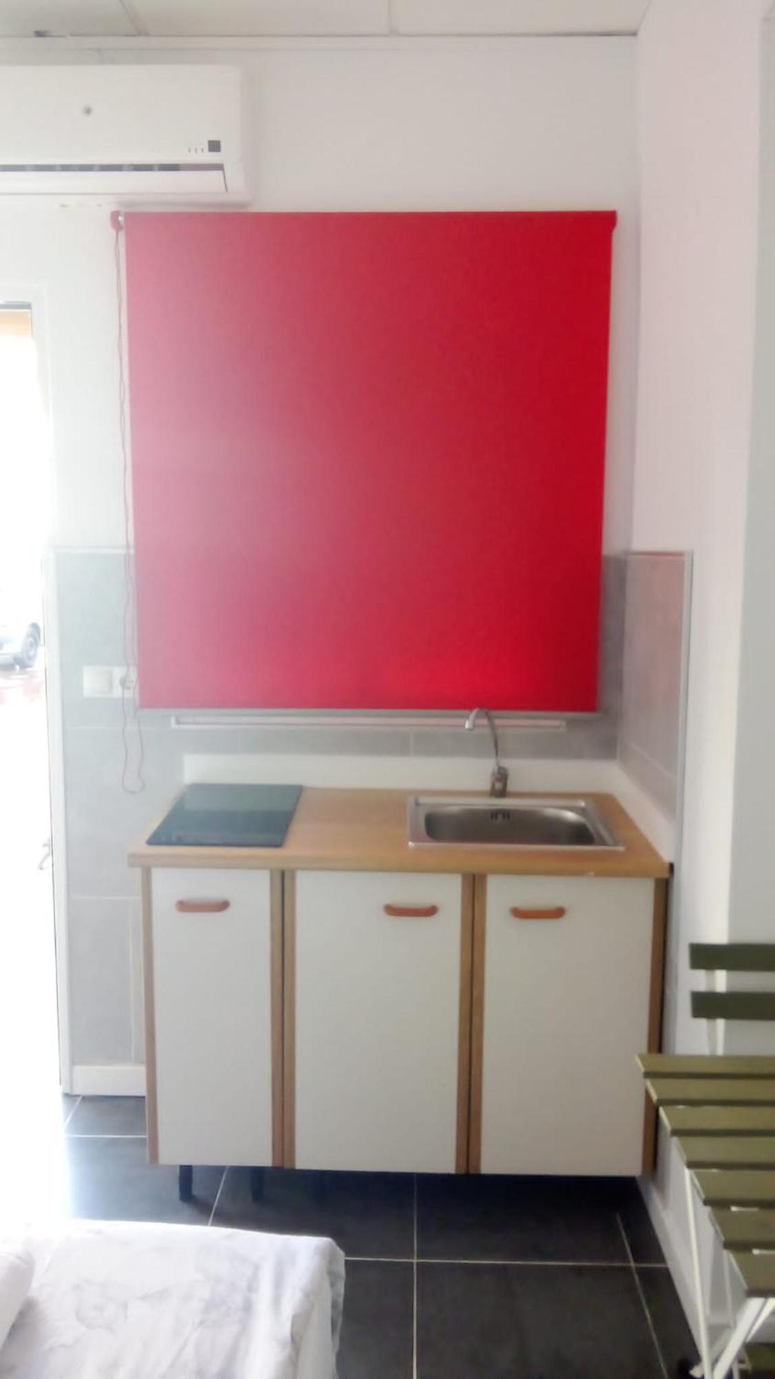 Estudio Encantador Cerca Del Carrefour Rosaleda 1 マラガ エクステリア 写真