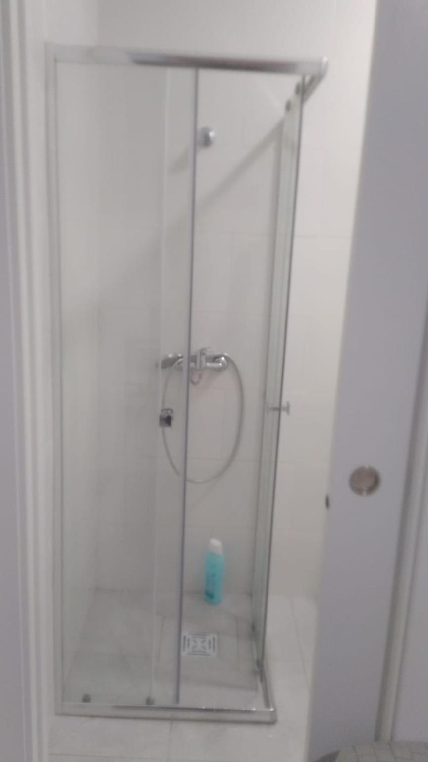 Estudio Encantador Cerca Del Carrefour Rosaleda 1 マラガ エクステリア 写真