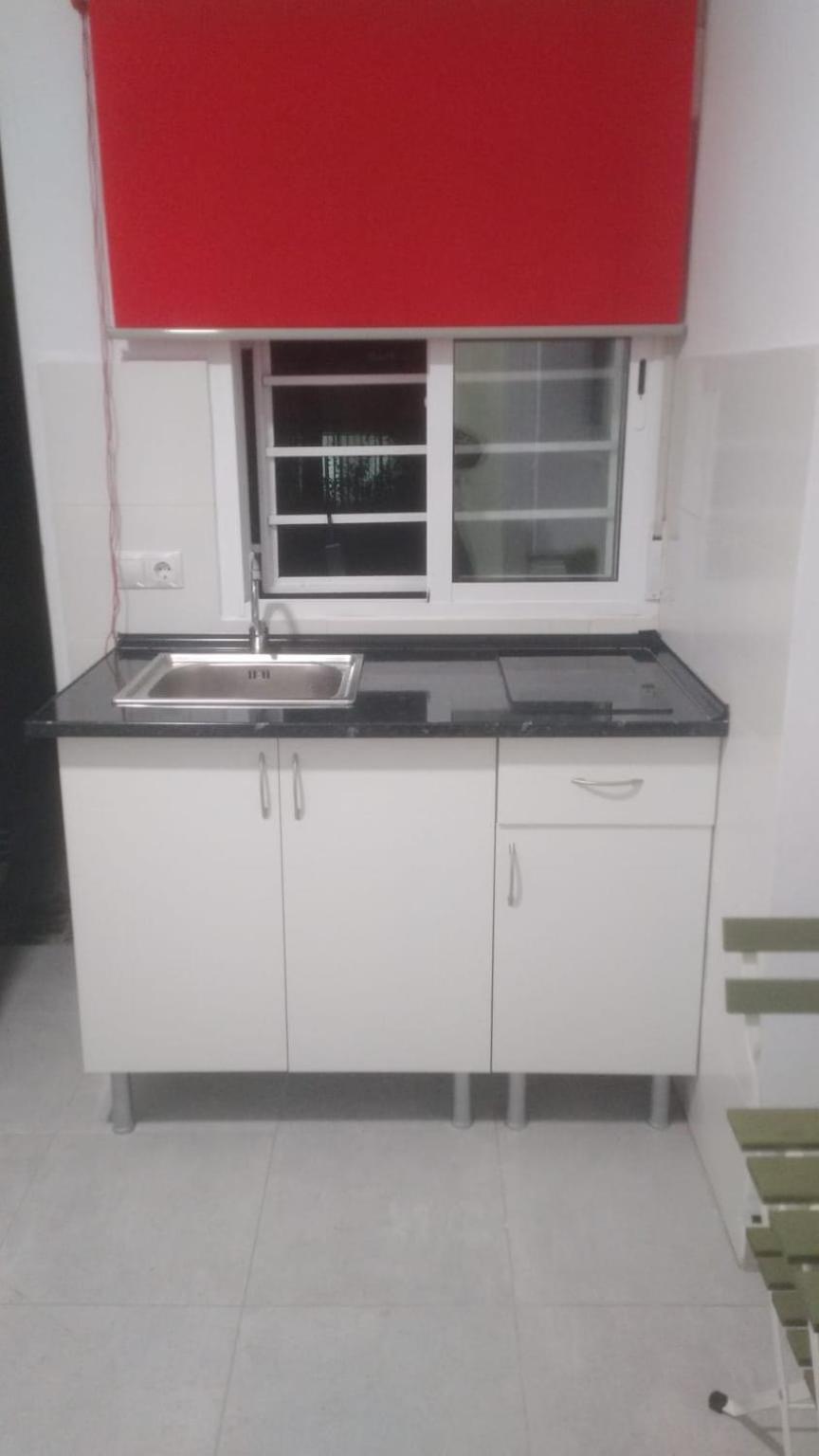 Estudio Encantador Cerca Del Carrefour Rosaleda 1 マラガ エクステリア 写真